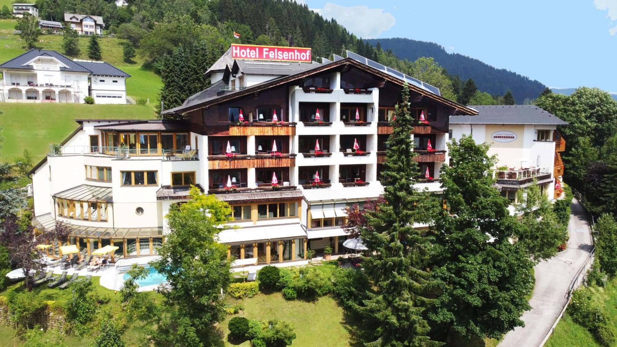 Wohlfühl&Genusshotel Felsenhof Bad Kleinkirchheim Exterior foto