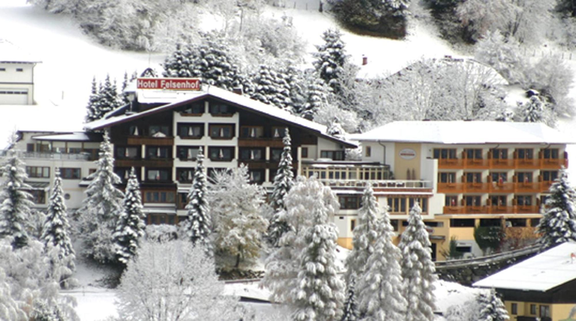 Wohlfühl&Genusshotel Felsenhof Bad Kleinkirchheim Exterior foto