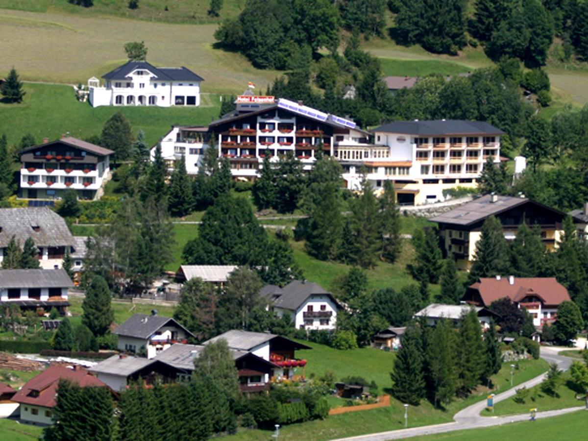 Wohlfühl&Genusshotel Felsenhof Bad Kleinkirchheim Exterior foto